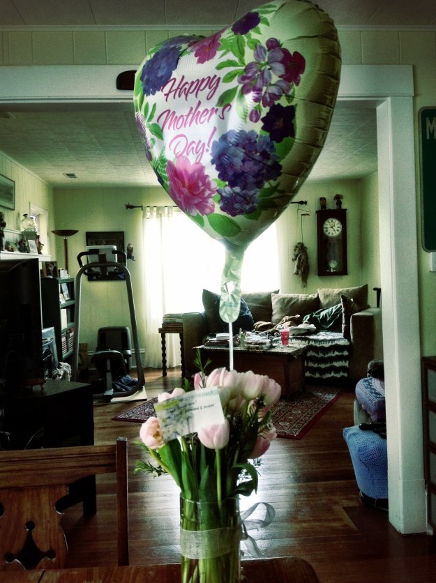 My brother and sister-in-law sent Grandma this bouquet with balloon and candy for Mother's Day.